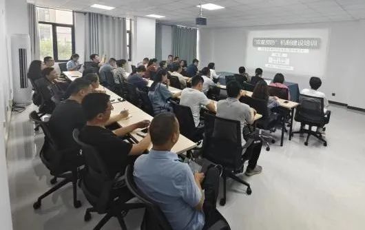 1737010607593164.jpg 640.jpg